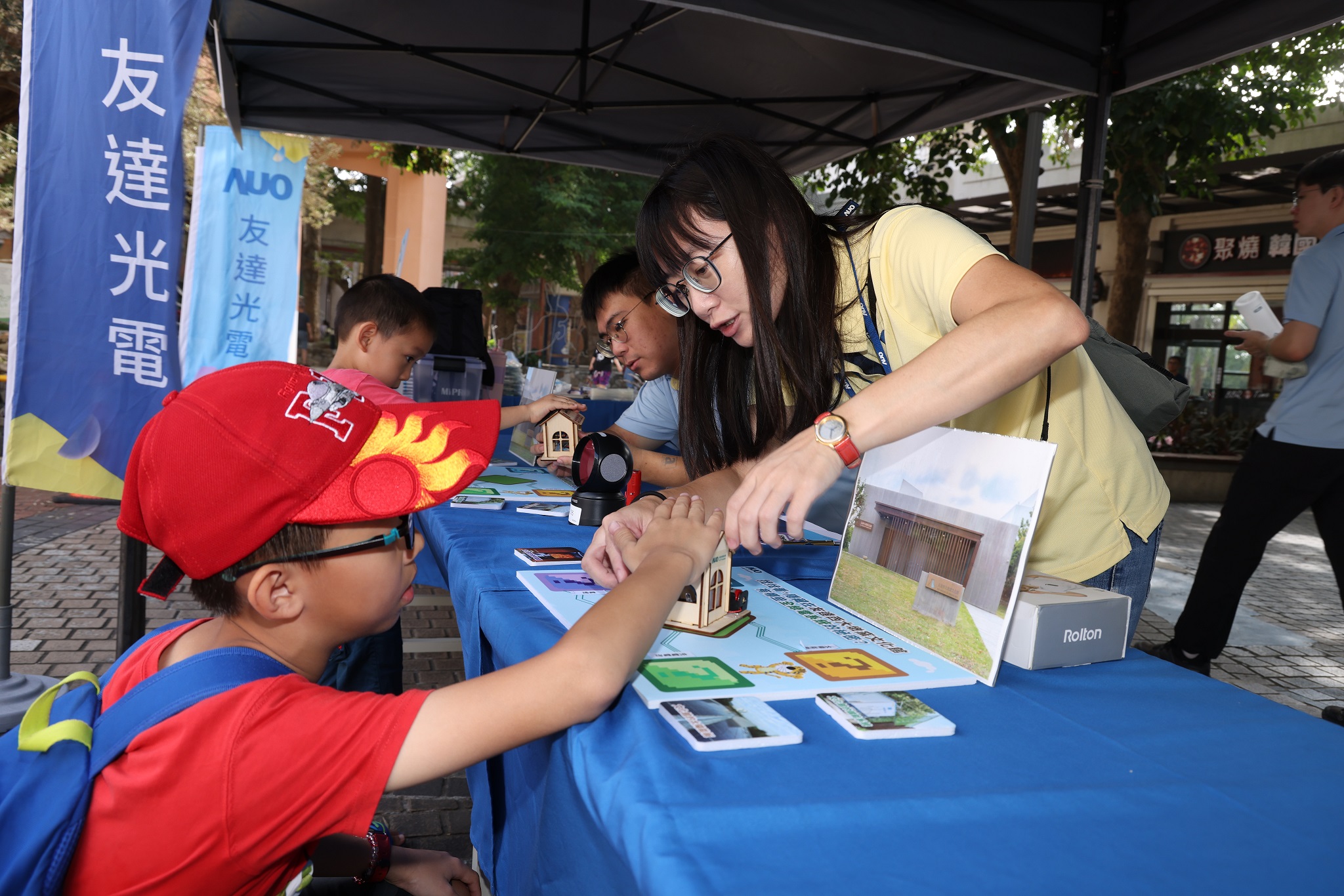 XPJ投入永續素養教育多年，從自身的環境教育場域走入校園、各式活動現場，合作夥伴亦擴及到NGO、公部門與供應鏈，豐碩成果獲「社會共融領袖獎」